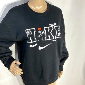 Nike Halloween Sweatshirt Size?